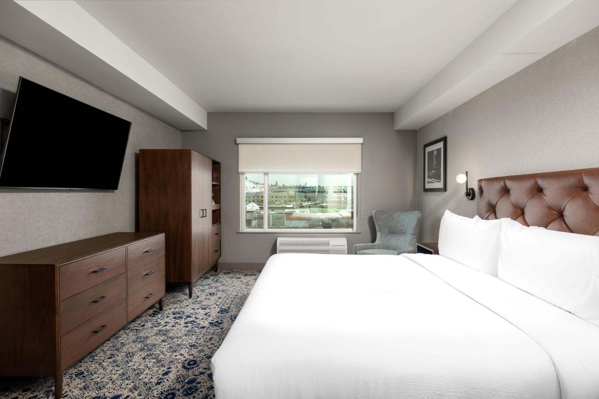 Four Points By Sheraton Kelowna Airport Exterior foto