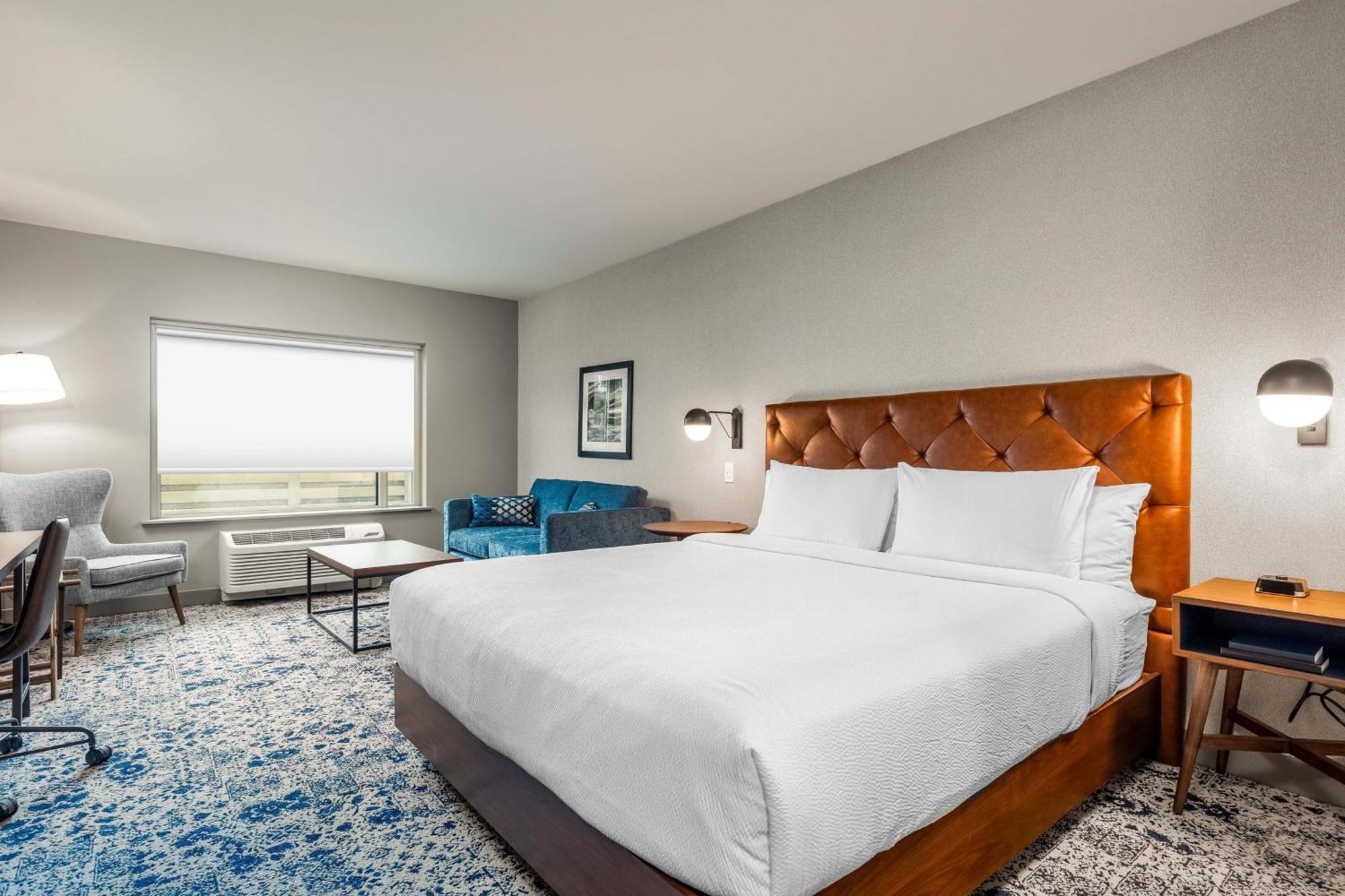 Four Points By Sheraton Kelowna Airport Exterior foto